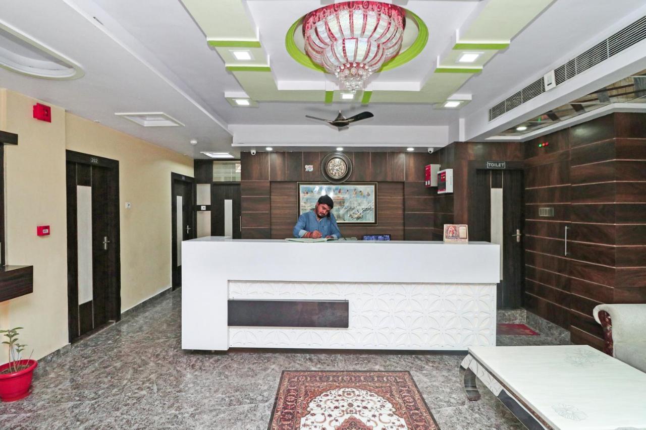 Oyo 15169 Hotel Rk Inn Lucknow Zewnętrze zdjęcie