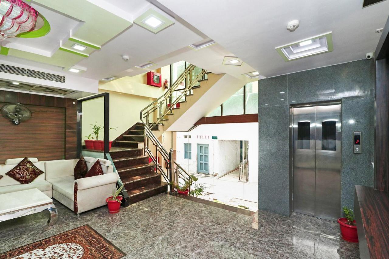 Oyo 15169 Hotel Rk Inn Lucknow Zewnętrze zdjęcie