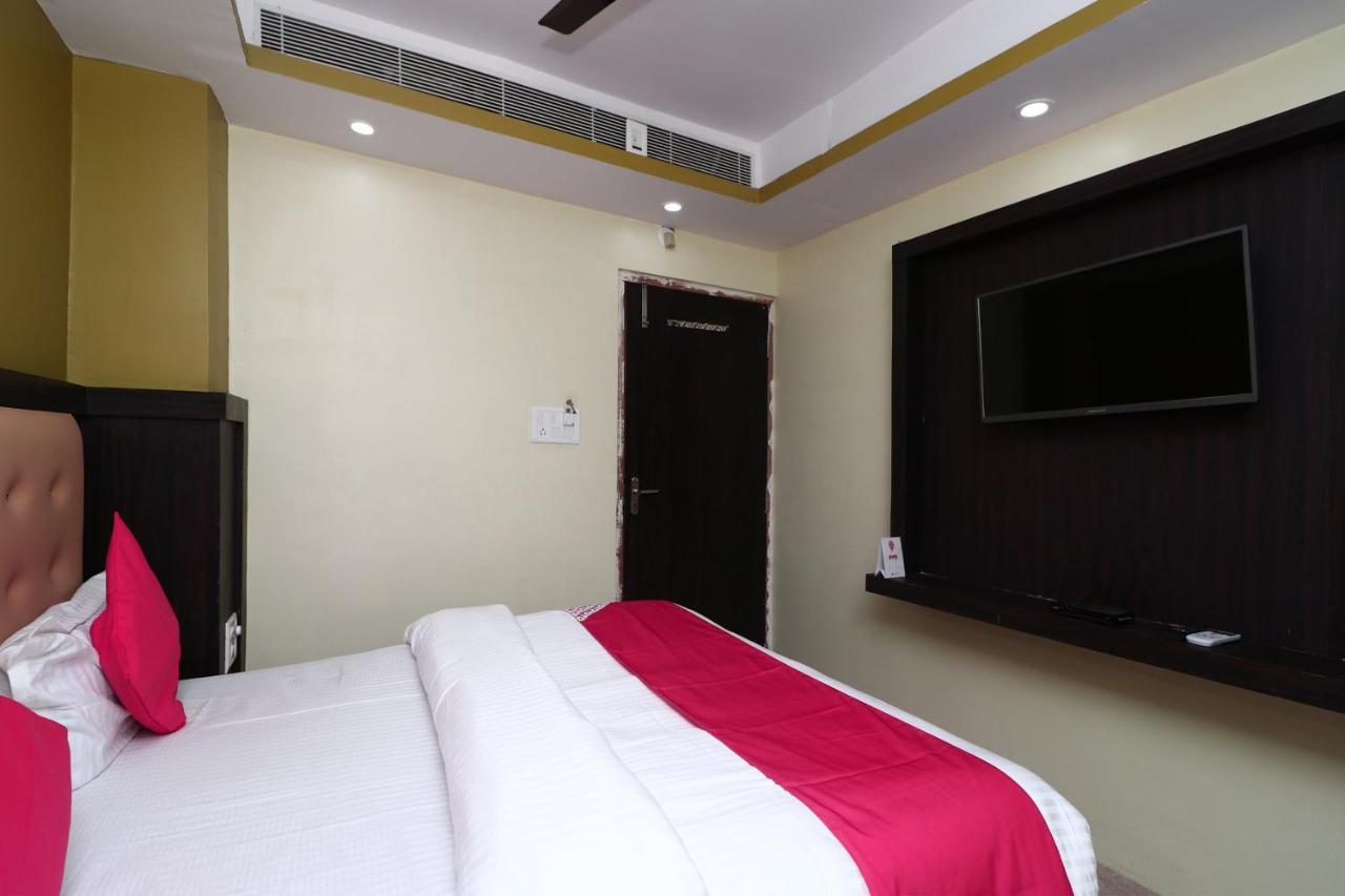 Oyo 15169 Hotel Rk Inn Lucknow Zewnętrze zdjęcie