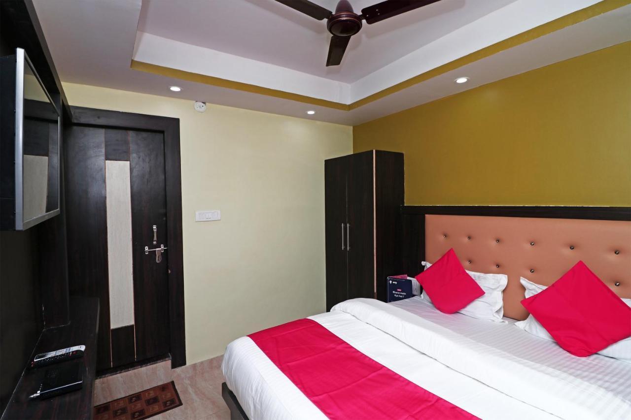 Oyo 15169 Hotel Rk Inn Lucknow Zewnętrze zdjęcie