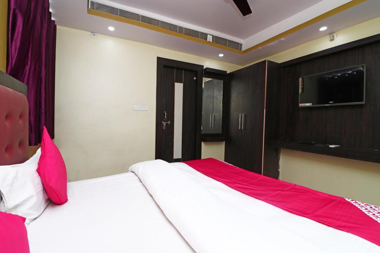 Oyo 15169 Hotel Rk Inn Lucknow Zewnętrze zdjęcie