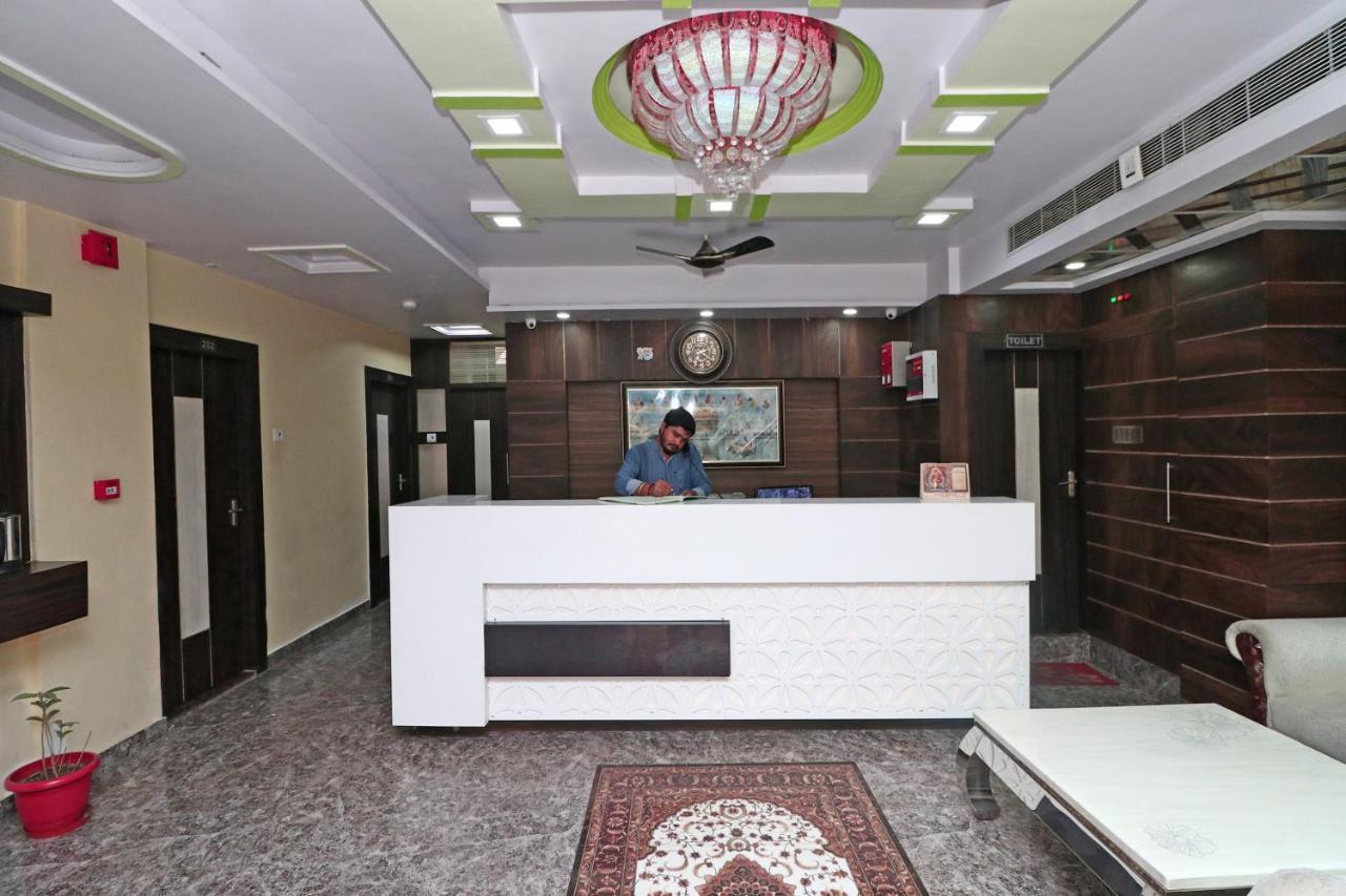 Oyo 15169 Hotel Rk Inn Lucknow Zewnętrze zdjęcie