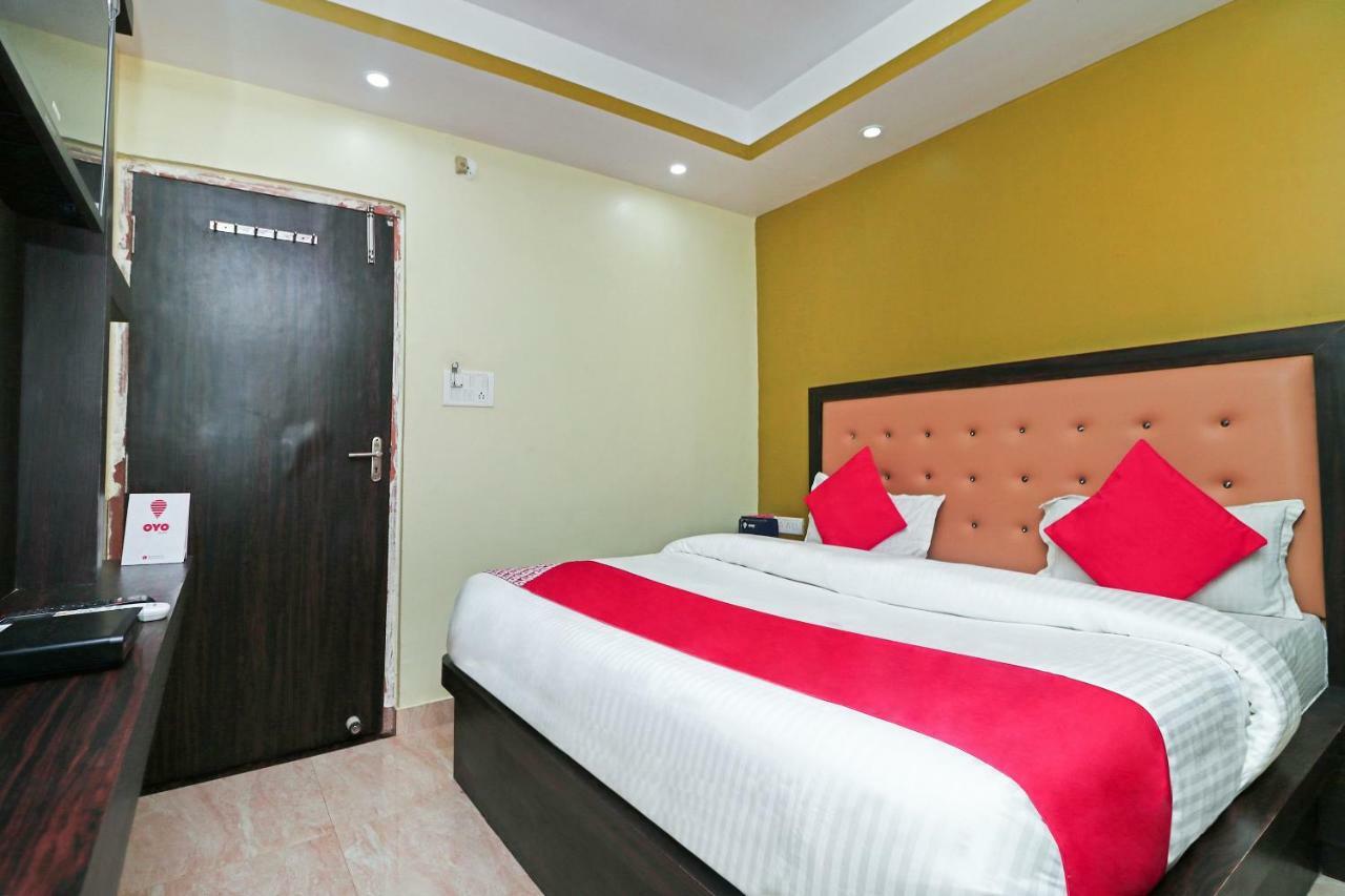 Oyo 15169 Hotel Rk Inn Lucknow Zewnętrze zdjęcie